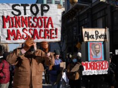 A Segurança Interna supostamente enviou centenas de intimações buscando desmascarar contas anti-ICE