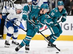 Sharks dispensam Jeff Skinner e planejam rescindir contrato