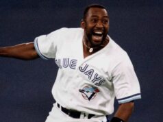 Blue Jays homenageará o house run de Carter na World Collection com uma estátua