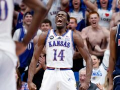 O número 9 do Kansas vence o número 1 e o anteriormente invicto Arizona