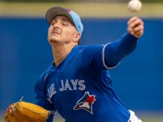 Após longa recuperação, Ricky Tiedemann pretende impactar os Blue Jays