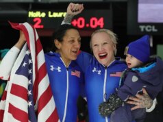 Elana Meyers Taylor, 41, dos EUA, ganha primeira medalha de ouro no monobob
