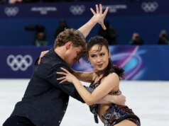 EUA assumem liderança na competição de patinação artística por equipes nas Olimpíadas