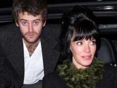 Lily Allen confirma que tem um ‘namorado’ após escândalo de traição de David Harbour