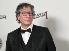 Neil Gaiman ataca ‘campanha difamatória’ dois anos após acusações de má conduta sexual
