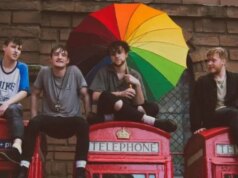 Fãs de Viola Seashore homenageiam banda ‘inspiradora’ 10 anos depois que todos os membros morreram em acidente