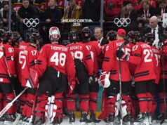 ‘Sem pânico’: a escalação da equipe do Canadá nas quartas de closing permanece um mistério