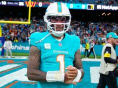 Relatório: Cardinals e Dolphins explorando opções de negociação para zagueiros titulares