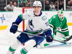 Filip Chytil, do Canucks, lesionado contra Mammoth