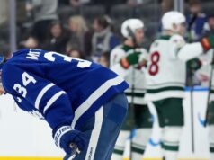 Maple Leafs inicia processo de venda