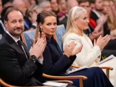 ‘Caça à esposa’: Princesa herdeira da Noruega enfrenta reação negativa por causa da ligação com Epstein; pede desculpas