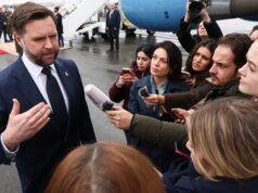 Vance: Os EUA deveriam obter “algum benefício” da Groenlândia se quiserem ficar “em risco” de proteger o território