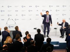 Rubio mantém posição firme de Trump e adota tom mais suave no discurso aos aliados