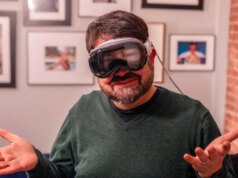 O YouTube está finalmente no Apple Imaginative and prescient Professional. Podemos esperar que mais Google Apps cheguem?