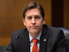 Ben Sasse fala sobre fé e diagnóstico de câncer terminal em entrevista emocionante