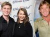 Bindi Irwin e o irmão Robert compartilham homenagens emocionantes ao falecido pai Steve em seu aniversário de 64 anos