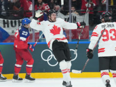 Seleção canadense de hóquei masculino exclui a Tcheca na estreia olímpica