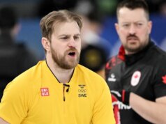World Curling não encontra violações após alegações de trapaça atrapalharem a partida de curling Canadá-Suécia