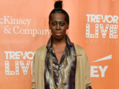 A estrela do America’s Subsequent High Mannequin, J Alexander, 67, revela que um derrame o deixou ‘incapaz de andar’