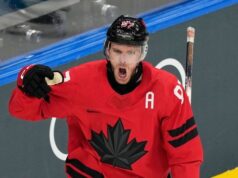 Canadá apoiando-se no grande jogo de McDavid para o confronto pela medalha de ouro contra os EUA