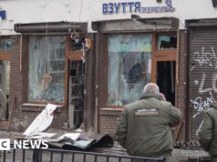 Explosões matam policial e ferem 25 no oeste da Ucrânia