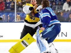 À VOIR : os gardiens se bateram na partida da Série des stades