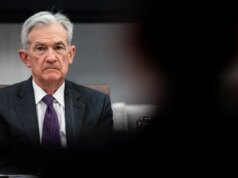 E-mails de Epstein revelam conversas nos bastidores sobre a demissão do presidente do Fed, Powell