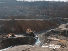 Trump lança estoque de US$ 12 bilhões em minerais de terras raras