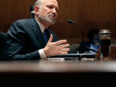 Lutnick defende visita à ilha de Epstein com a família