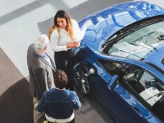 Comprou um carro novo no ano passado? Você pode se qualificar para esse incentivo fiscal.