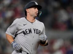 Relatório: Yankees assinam contrato de um ano com Paul Goldschmidt