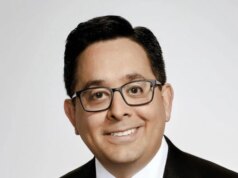 Nancy Pelosi apoiará Jack Schlossberg na corrida para o Congresso em Nova York