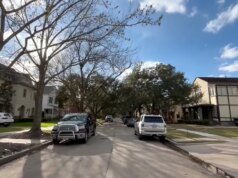 Grupo de crime organizado sul-americano assalta mais de 60 casas sofisticadas na área de Houston visando produtos de grife