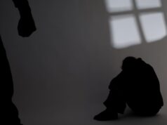 O Tribunal Superior de Chhattisgarh reduz a condenação por estupro de 2004 a tentativa de estupro devido a depoimentos inconsistentes