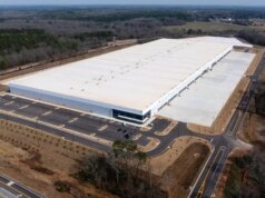 ICE aumenta impulso de deportação com 92.600 novos leitos em expansão de US$ 38,3 bilhões