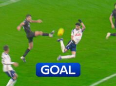 ‘Extraordinário!’ | Solanke marca o sensacional empate do SCORPION KICK