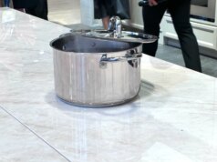 Quer cozinhar diretamente na sua bancada? O fogão de indução oculto está chegando