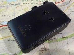 Este adaptador de viagem Anker é meu único carregador que recomendo quando voar (e é barato)