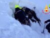 Onda recorde de mortes em montanhas abala a Itália enquanto avalanches atingem
