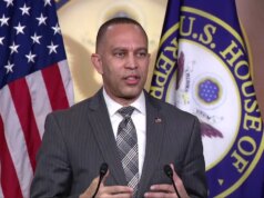 Jeffries diz que o Partido Republicano ‘acabou no Texas’ e promete que não ganhará cinco cadeiras: ‘Eles não podem ignorar isso’