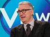 Keith Olbermann critica a Casa Branca por mergulhar em Trudeau depois que os EUA conquistam a medalha de ouro no hóquei masculino