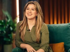 Kelly Clarkson encerra discuss present vencedor do Emmy para focar nas crianças após a morte do ex-marido