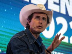 ‘Ele foi inscrito em um boletim informativo que enviei’: Kimbal Musk publica sua explicação para todos aqueles e-mails de Epstein