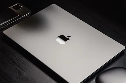 macbook-pro-in-space-grey-unsplash-2.jpg
