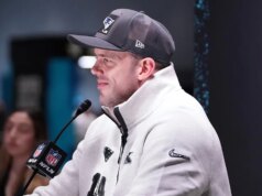 A postura neutra de Tom Brady no Tremendous Bowl provoca reação de Robert Spillane dos Patriots e de grandes nomes da franquia