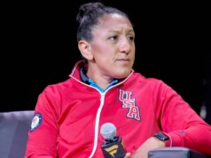 A estrela olímpica da equipe dos EUA, Elana Meyers Taylor, enfrenta o desafio do freio antes dos Jogos de Inverno