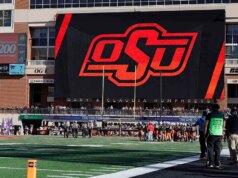 12 grandes multas do estado de Oklahoma, US$ 50.000,00 por cantos antimórmons dirigidos à BYU