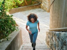 Fica sem fôlego ao subir escadas? Veja como tornar isso mais fácil para o seu corpo