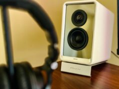 Esses elegantes alto-falantes de mesa têm um som tão bom quanto parecem (e o preço é justo)