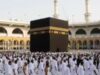 Arábia Saudita suspende 1.800 agências de viagens Umrah por mau serviço